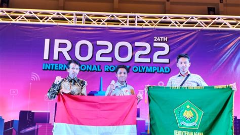 Man 1 Pasuruan Raih Perak International Robot Olympiad Di Phuket Thailand