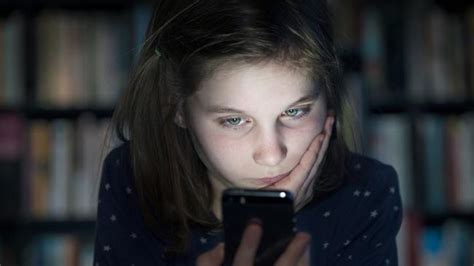 ‘baiting’ Cyber Bullies Lie About Teen Girls Having Sex Online