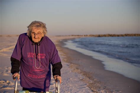 Watch This 100 Year Old Woman See The Ocean For The First Time Time