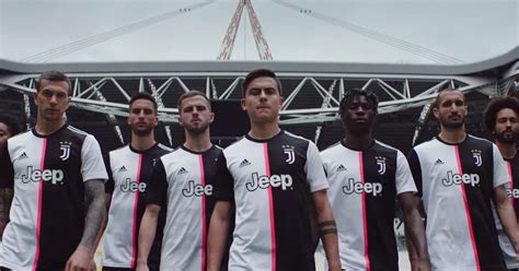 officially official juventus release home kit     season