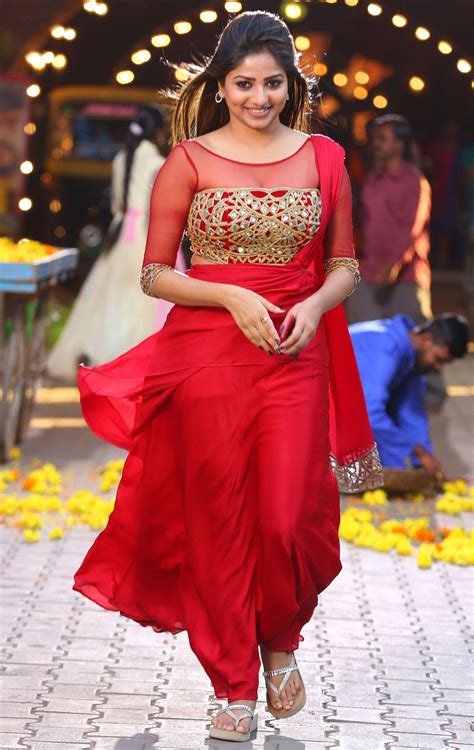 Kannada Actress Rachita Ram Hd Images Photos New Movie