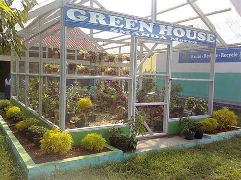membuat green house  rumah  sederhana  tetap indah