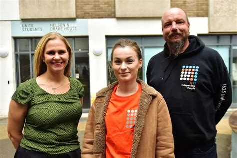 project  tackle youth homelessness  bristol  aim  stop youngsters reaching