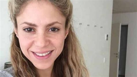 shakira celebrates her 39th birthday with no makeup selfie latest news and updates at daily news
