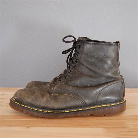 vintage  marten boots black boots size