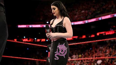wwe stars comment on paige announcing her retirement from