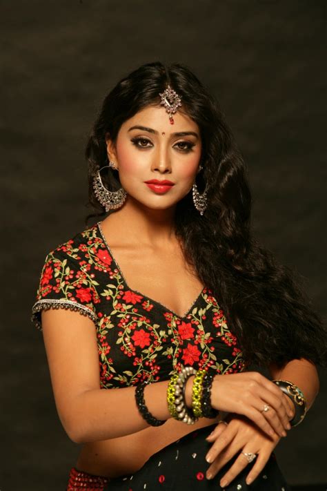 shreya wallpapers atoz actress