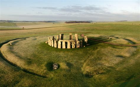stonehenge facts unravel  mystery