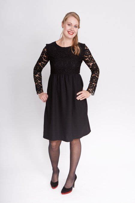 basic zwarte jurk lange mouw mode en stijl