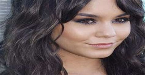 Hudgens Sues Over Nude Snaps Daily Star