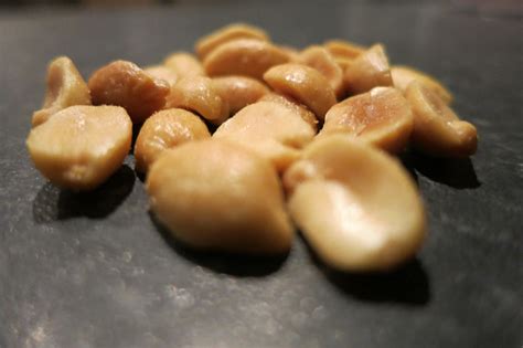 cure  peanut allergypeanuts