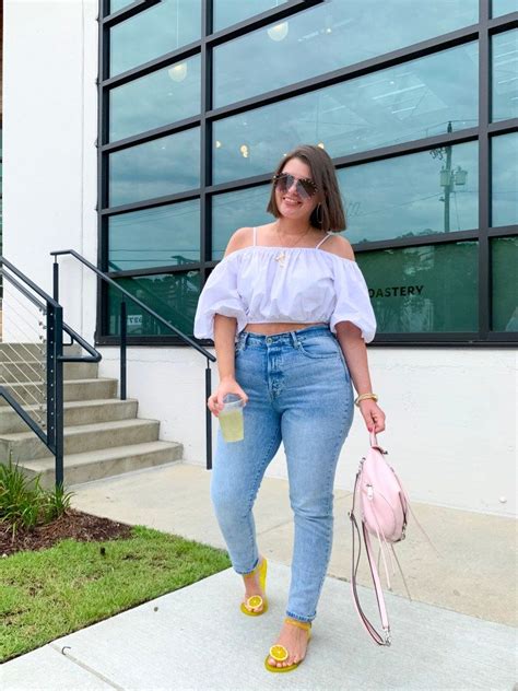 summer outfit off the shoulder crop top slim mom jeans curvy