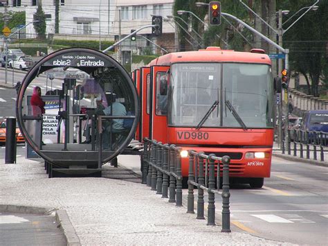 lausnotebook curitibas bus rapid transit brt system