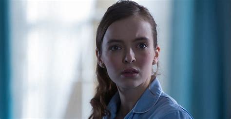 Killing Eve’s F Ing Jodie Comer Wins Emmy For Lead