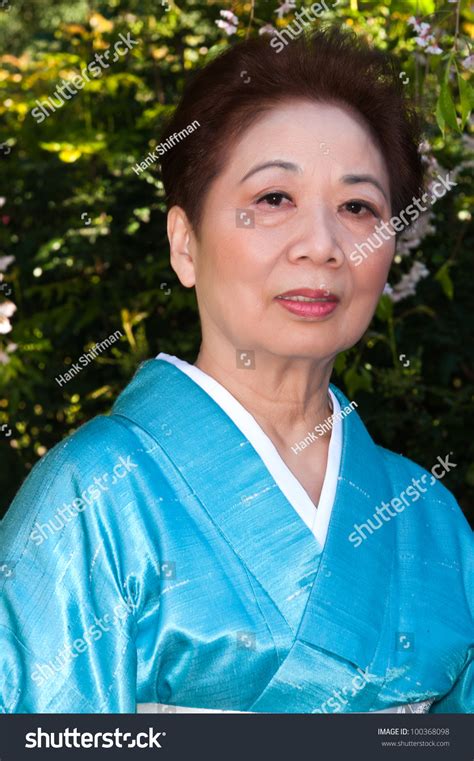 japanese mature wife