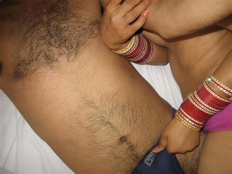 delhi nude girls selfies in nighty on honeymoon