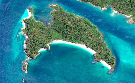 gibraleon island pearl islands panama