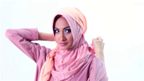 Hijab Bergo Pet