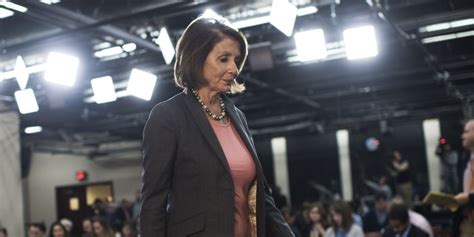 Rep Nancy Pelosi Keeps Hold Of House Democratic Leader Post Wsj
