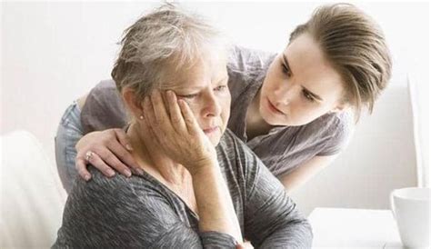 what it s like losing your mom to dementia dailycaring