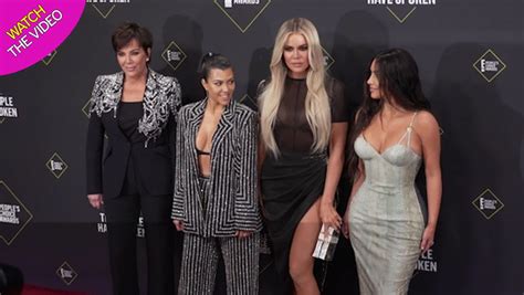 Khloe Kardashian Gets Trolled As Kim Awkwardly Cuts Off Kourtney During