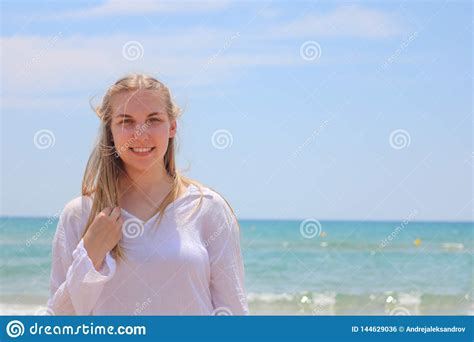 Woman Blonde Beach Outdoor Porn Tube