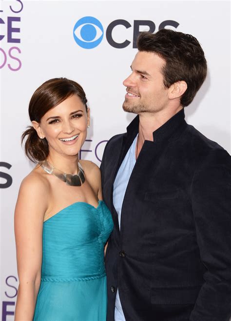 Rachael Leigh Cook And Daniel Gillies Fawn Over All The Fabulous