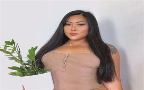 Get To Know Jin Baek South Korean Plus Size Model And Founder Of