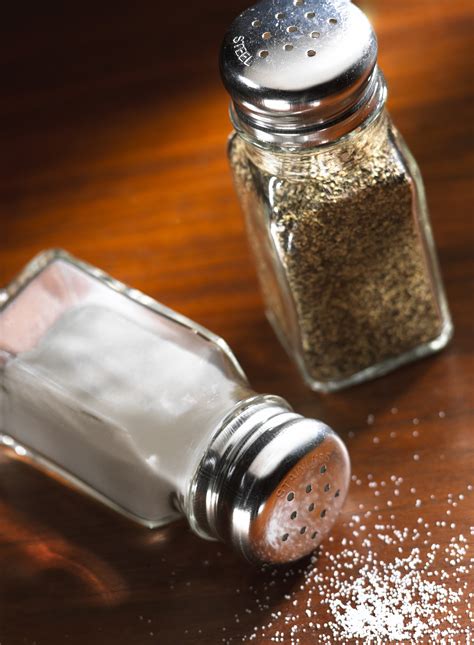 separate salt  pepper sciencing