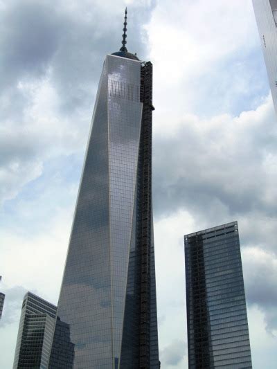 one world trade center officially opens on novembe tumbex