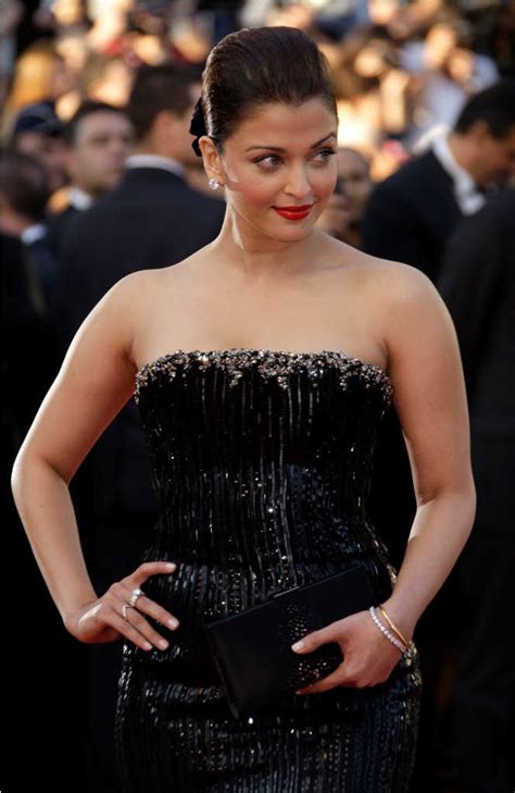 Sexy Girl Bikini New Aishwarya Rai Latest Cannes Film
