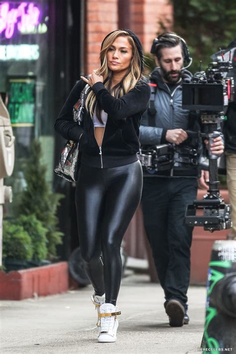 Jennifer Lopez Looks Sexy In Leather Tight Pants In The