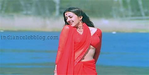sakshi shivanand hot navel show vedham movie caps