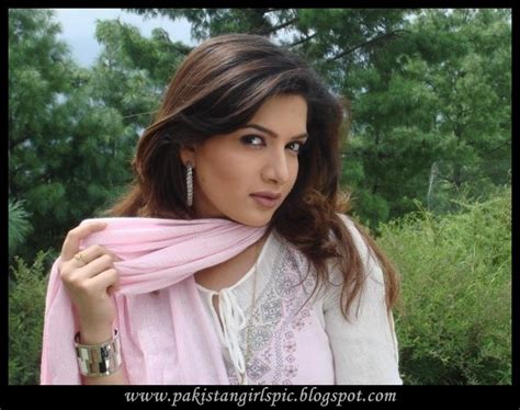 india girls hot photos sara chaudhry drama actress pakistani