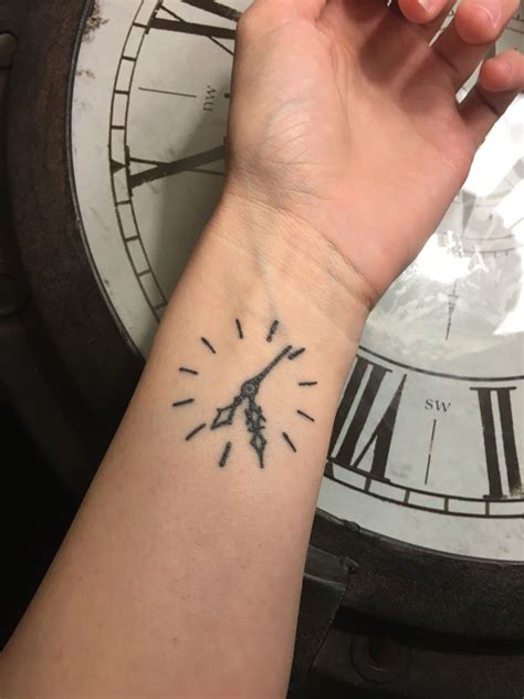simple clock tattoo simple tattoos  guys wrist tattoos  guys cute tattoos  women
