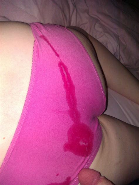 Amateur Takes A Load To Her Pink Panties Cum On Clothes