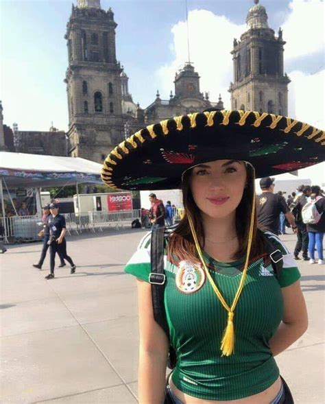 Viva Mexico Cab Football Beautiful Mexican Women Football Girls