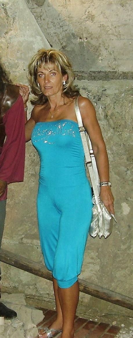 mature and milf pictures mature camel toes