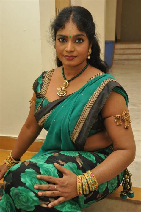 Supporting Actress Jayavani Hot Stills In Saree Hq