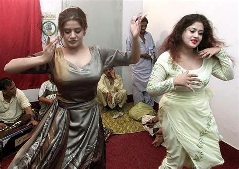 The Sex Workers Of Lahore S Heera Mandi Desiblitz