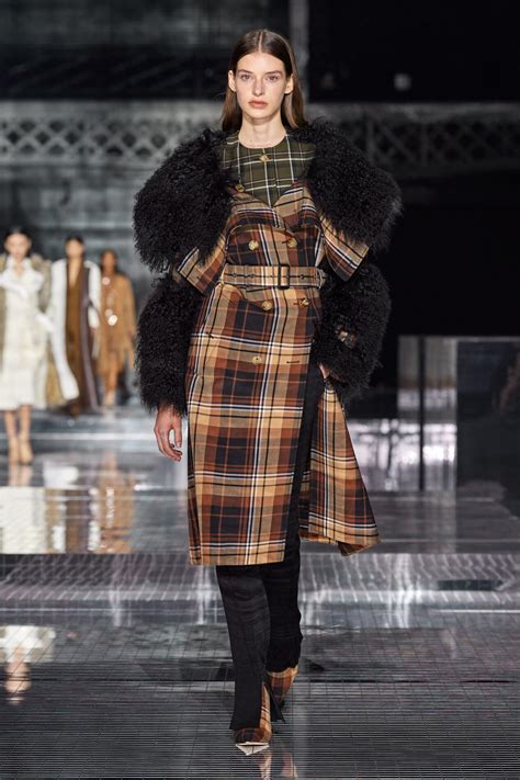 The Main Codes In Burberry Autumn Winter 2020 2021 Ready To Wear