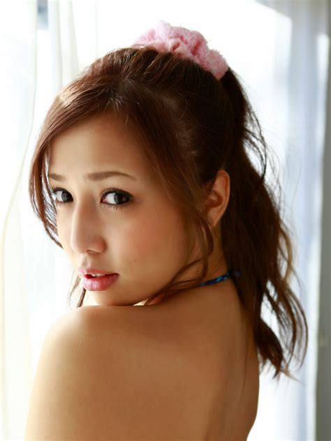 Japanese Model Manami Marutaka Showcasing Her Sexy Curves In A Tiny