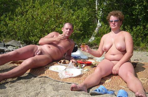 Senior Naked Couple Outdoor Pornhugo
