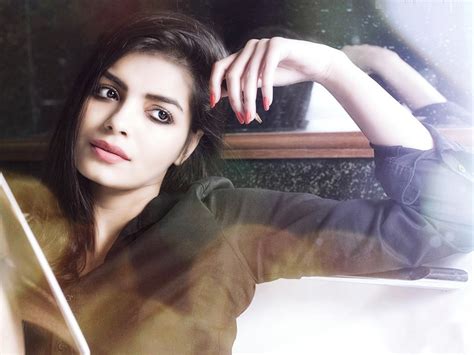 sonali raut unseen sexy photos and wallpapers gallery page