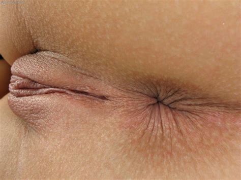 mature anal close up