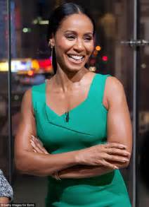 Jada Pinkett Smith 43 Shows Off Her Enviable Figure In A Body Hugging