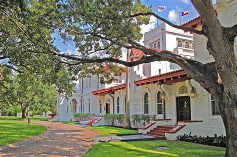 grand home  south texas king ranch celebrates  years