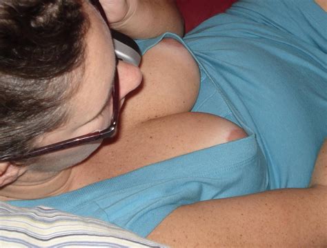 amateur nipple slips free porn