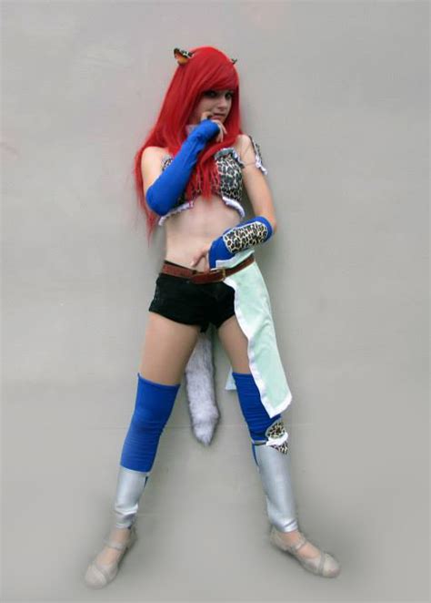Erza Scarlet Flight Armor Fairy Tail Cosplay By