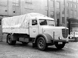 afbeeldingsresultaat voor nostalgie oude vrachtwagens nostalgie vrachtwagens